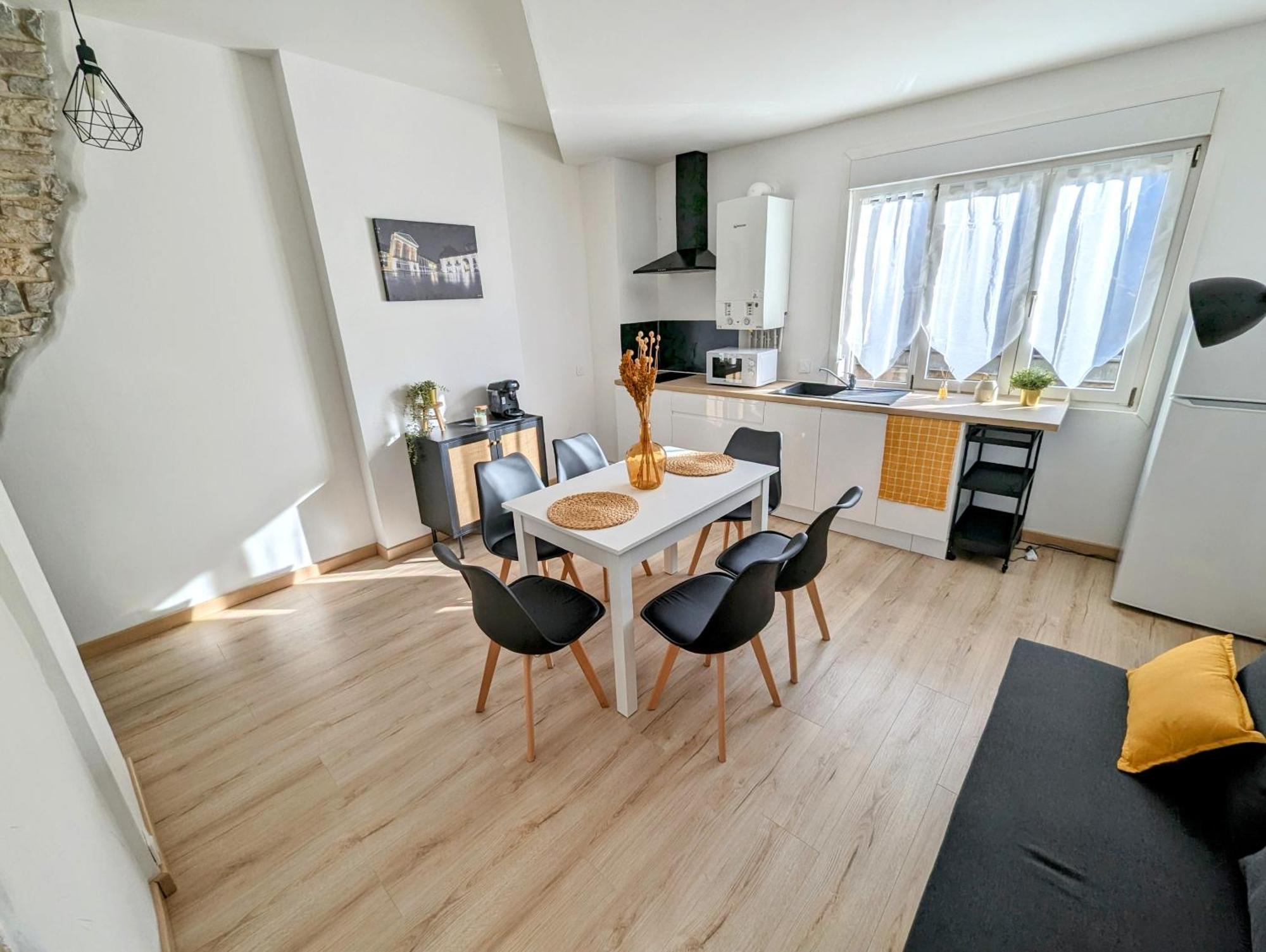 Logement Complet Dijon Centre Jusqu'A 6 Couchages מראה חיצוני תמונה